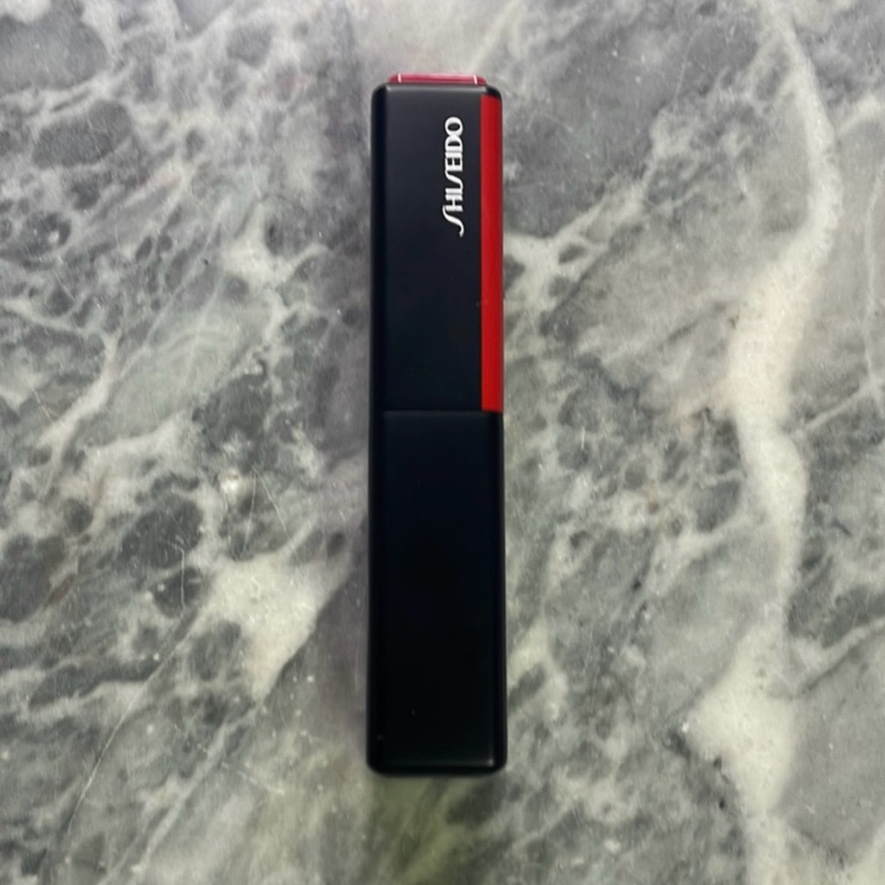 New Shiseido Lipstick Pink Flash